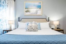 Serene Views | Luxury Pool Retreat Sleeps 10 +Fun!