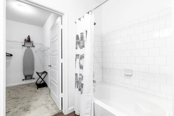 Zenful Affirmations | Luxe 2BR Pool Near UTSA Gym!